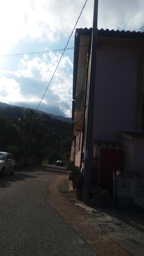Vacanze A Loceri Εξωτερικό φωτογραφία