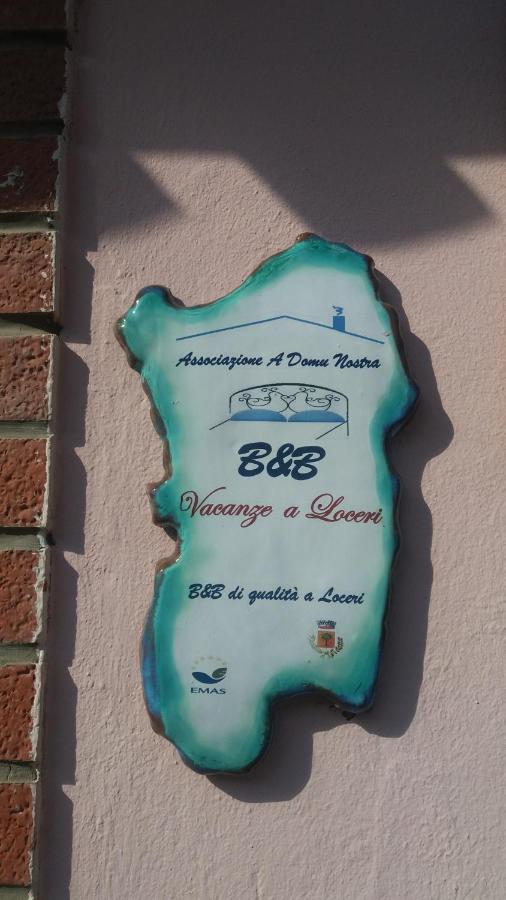 Vacanze A Loceri Εξωτερικό φωτογραφία