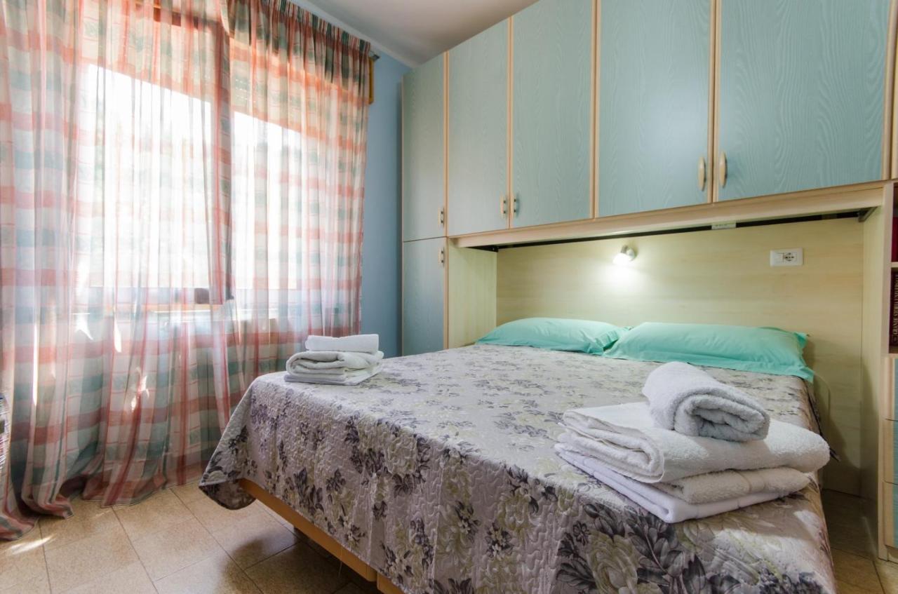 Vacanze A Loceri Εξωτερικό φωτογραφία
